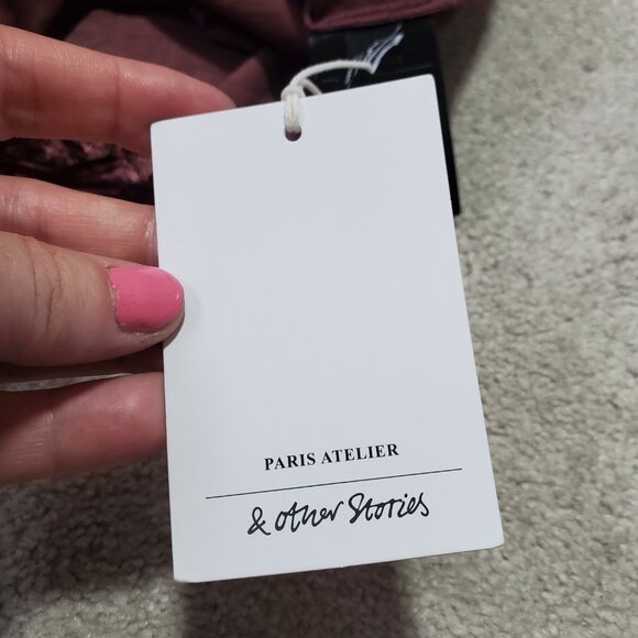 & OTHER STORIES NWT Velvet Jacquard Bodysuit SS Stretch V-Neck Burgundy Womens 6 - Picture 7 of 15